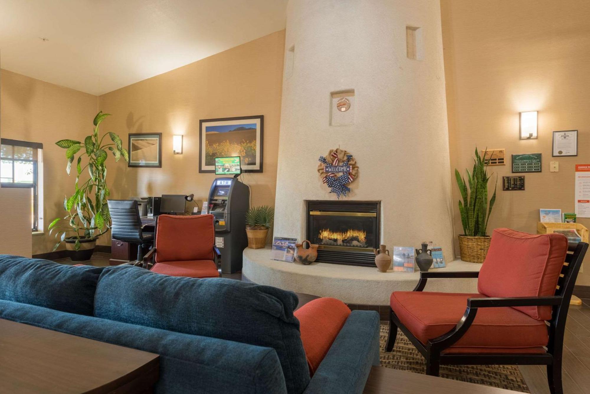 Comfort Inn & Suites Alamosa Buitenkant foto